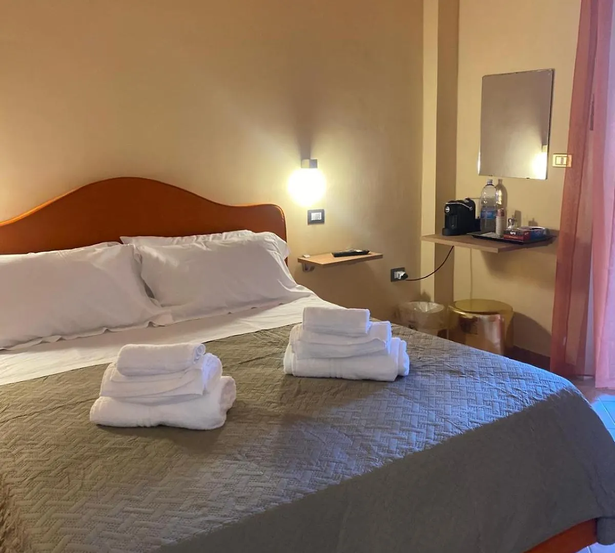 Konukevi Musetta Sicilian Hospitality Otel Milazzo İtalya